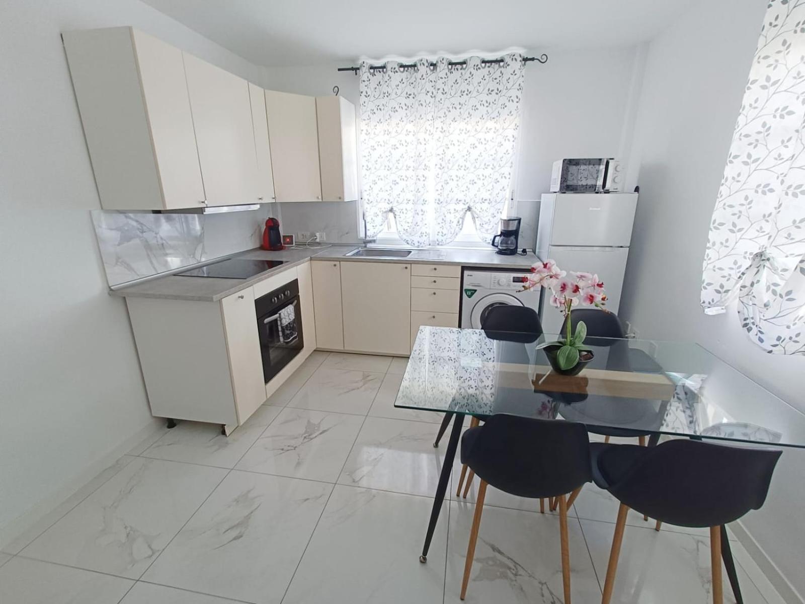 Beautiful Apartment With Pool And Wifi Costa Del Silencio Luaran gambar
